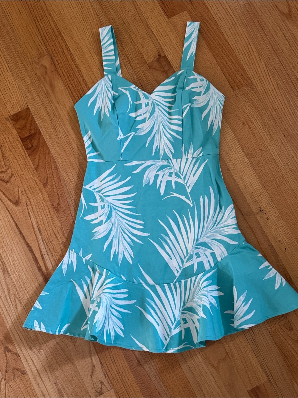 Pink Lily Palm Print Mini Dress Size Medium Vacation Tropical